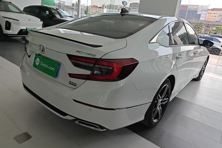 Used Honda Accord 2022 260TURBO Phantom Night · Prestige Edition Rear Right 45 Deg