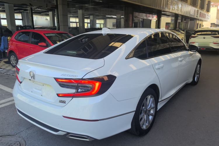 Used Honda Accord 2022 260TURBO Luxury Edition Rear Right 45 Deg