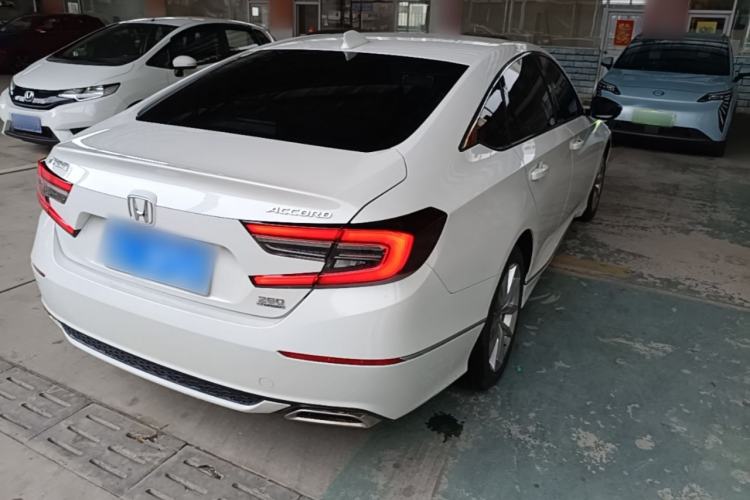Used Honda Accord 2022 260TURBO Luxury Edition Rear Right 45 Deg