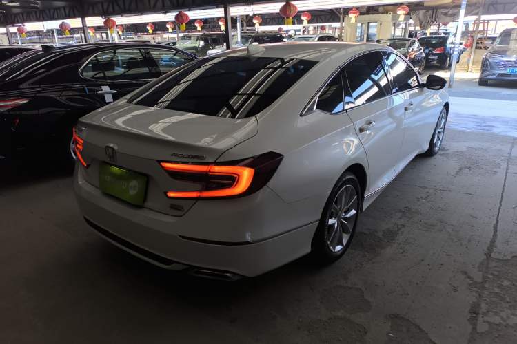 Used Honda Accord 2022 260TURBO Luxury Edition Rear Right 45 Deg