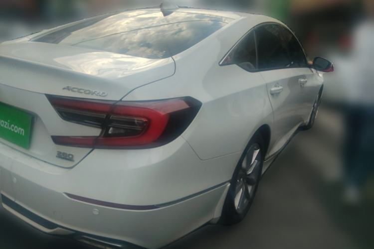 Used Honda Accord 2022 260TURBO Luxury Edition Rear Right 45 Deg