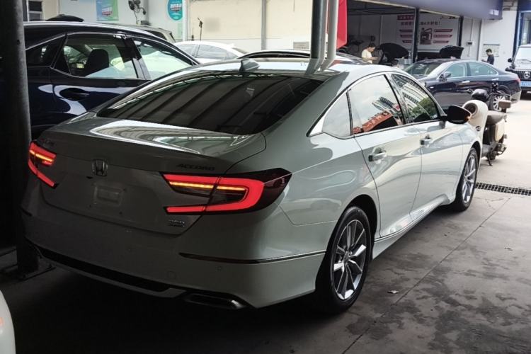 Used Honda Accord 2022 260TURBO Luxury Edition Rear Right 45 Deg
