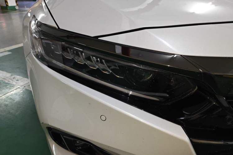 Used Honda Accord 2022 260TURBO Phantom Night · Prestige Edition Right Front Headlight