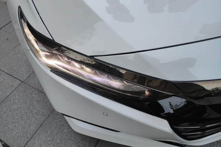 Used Honda Accord 2022 260TURBO Phantom Night · Prestige Edition Right Front Headlight