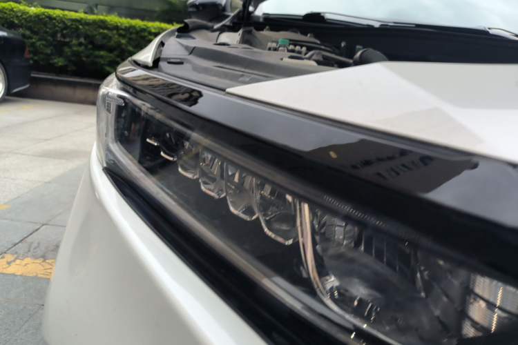 Used Honda Accord 2022 260TURBO Luxury Edition Right Front Headlight