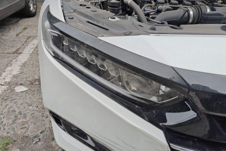 Used Honda Accord 2022 260TURBO Luxury Edition Right Front Headlight