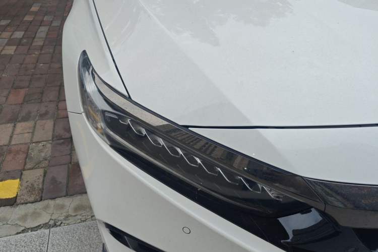 Used Honda Accord 2022 260TURBO Phantom Night · Prestige Edition Right Front Headlight