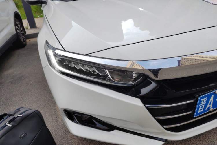 Used Honda Accord 2022 260TURBO Luxury Edition Right Front Headlight