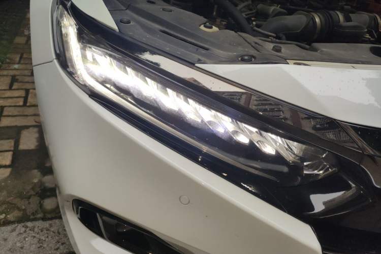 Used Honda Accord 2022 260TURBO Phantom Night · Prestige Edition Right Front Headlight