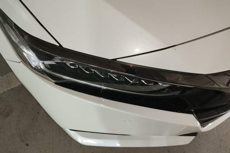 Used Honda Accord 2022 260TURBO Phantom Night · Prestige Edition Right Front Headlight