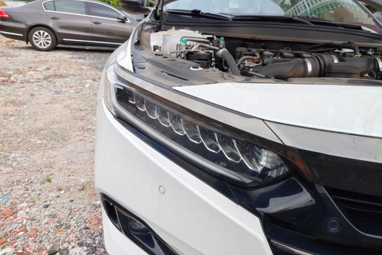 Used Honda Accord 2022 260TURBO Phantom Night · Prestige Edition Right Front Headlight