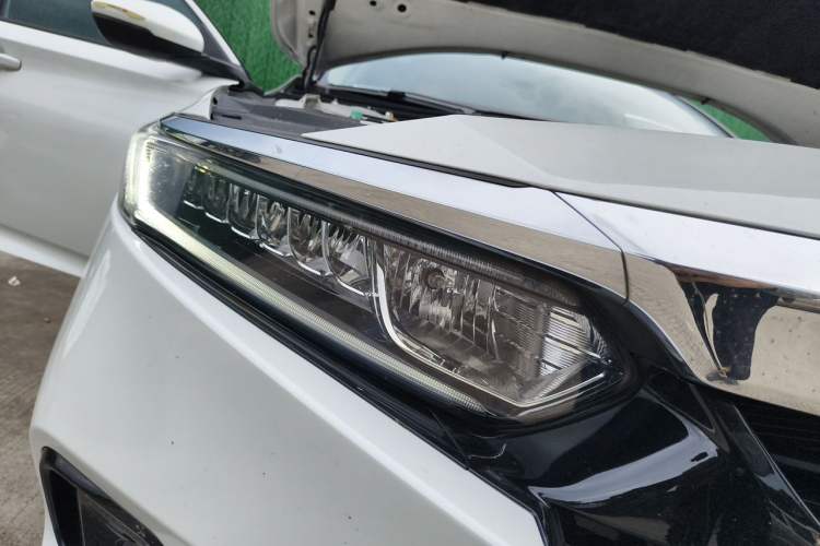 Used Honda Accord 2022 260TURBO Luxury Edition Right Front Headlight