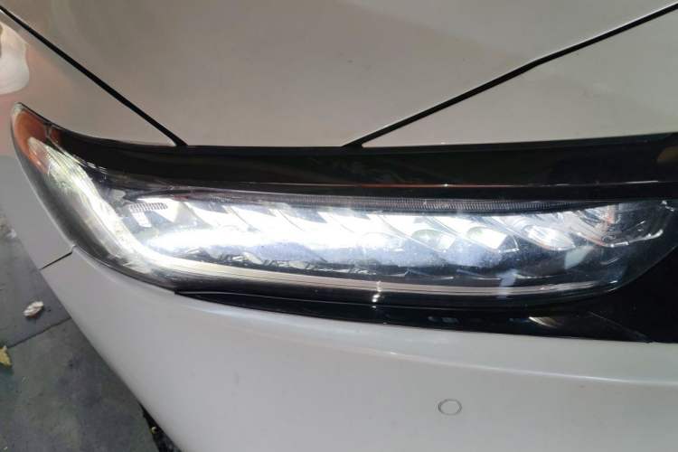 Used Honda Accord 2022 260TURBO Phantom Night · Prestige Edition Right Front Headlight