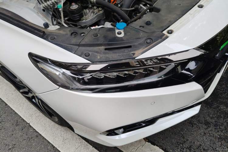 Used Honda Accord 2022 260TURBO Phantom Night · Prestige Edition Right Front Headlight