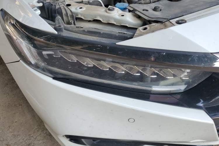 Used Honda Accord 2022 260TURBO Phantom Night · Prestige Edition Right Front Headlight