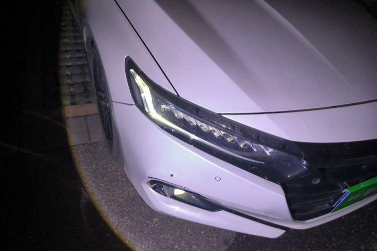 Used Honda Accord 2022 260TURBO Phantom Night · Prestige Edition Right Front Headlight