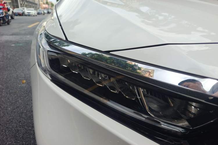 Used Honda Accord 2022 Xingyue L Hybrid 2.0L Rui Ku Edition Right Front Headlight