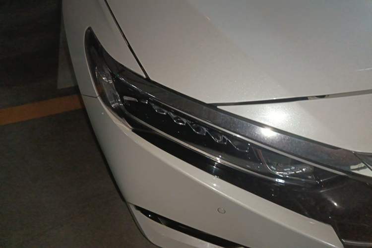 Used Honda Accord 2022 260TURBO Luxury Edition Right Front Headlight