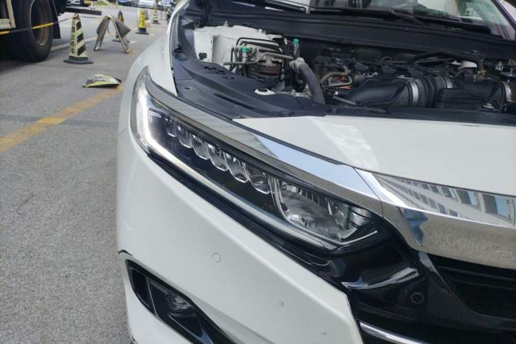 Used Honda Accord 2022 260TURBO Luxury Edition Right Front Headlight