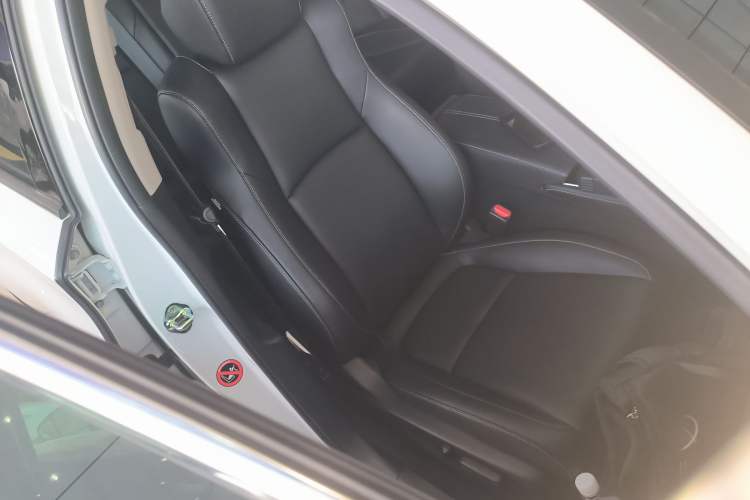 Used Honda Accord 2022 260TURBO Phantom Night · Prestige Edition Right Front Seat
