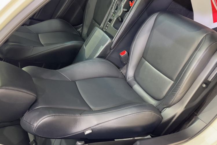 Used Honda Accord 2022 260TURBO Luxury Edition Right Front Seat