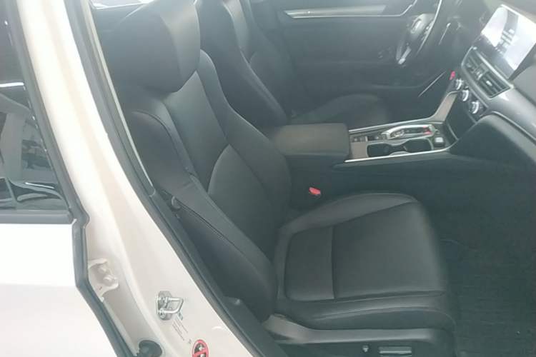 Used Honda Accord 2022 Xing·Hybrid 2.0L Xingling Version Right Front Seat