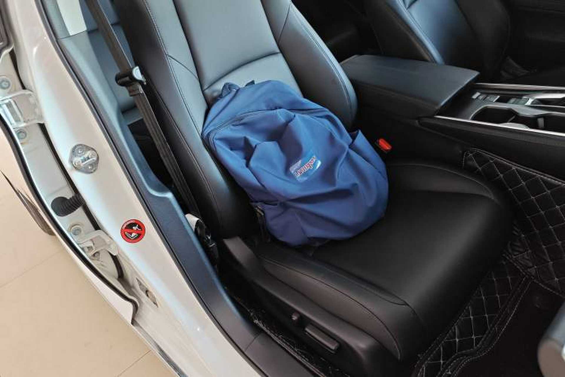Used Honda Accord 2022 260TURBO Luxury Edition Right Front Seat