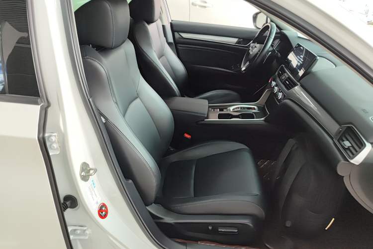 Used Honda Accord 2022 Xing·Hybrid 2.0L Xingling Version Right Front Seat