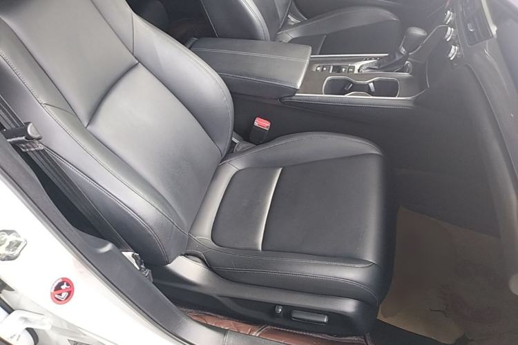 Used Honda Accord 2022 260TURBO Luxury Edition Right Front Seat
