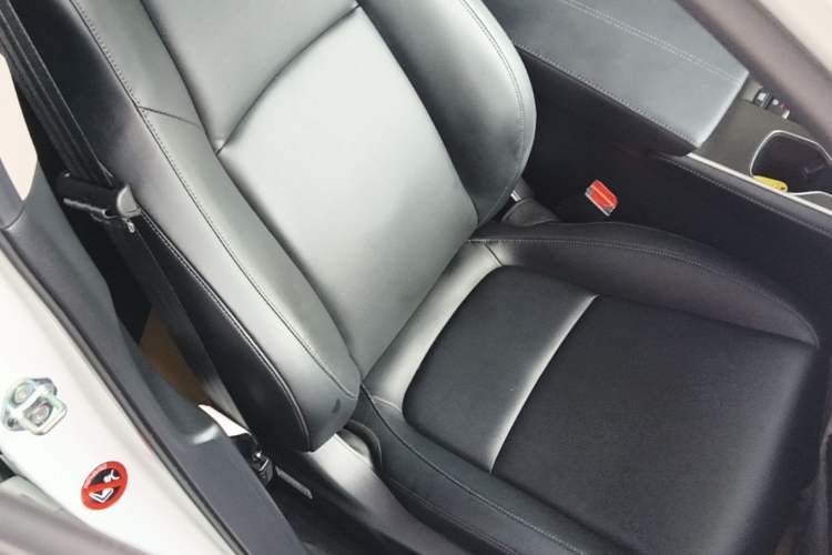 Used Honda Accord 2022 260TURBO Luxury Edition Right Front Seat