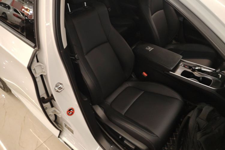 Used Honda Accord 2022 260TURBO Luxury Edition Right Front Seat