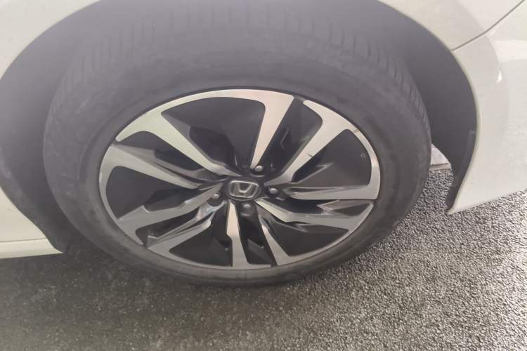 Used Honda Accord 2022 Xing·Hybrid 2.0L Xingling Version Right Front Wheel Hub