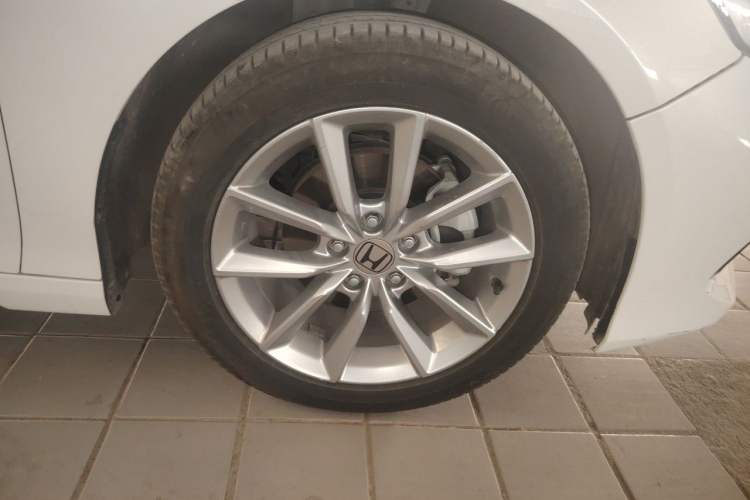 Used Honda Accord 2022 260TURBO Luxury Edition Right Front Wheel Hub