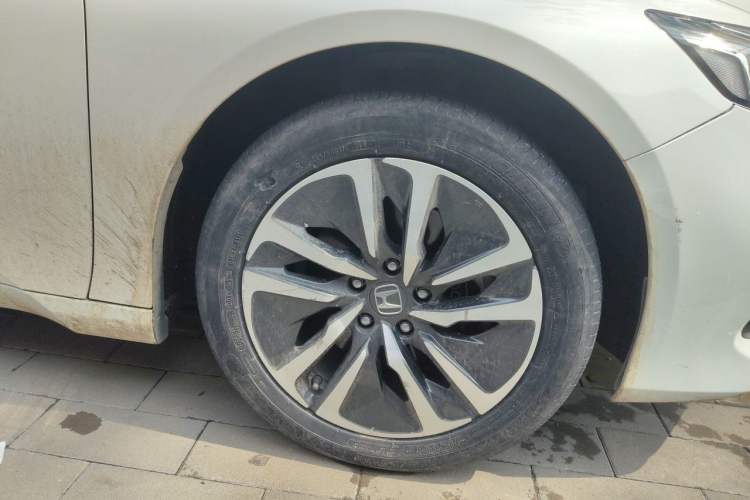Used Honda Accord 2022 Xing·Hybrid 2.0L Xingling Version Right Front Wheel Hub