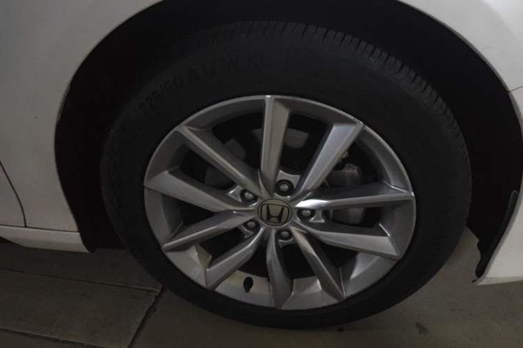 Used Honda Accord 2022 260TURBO Luxury Edition Right Front Wheel Hub