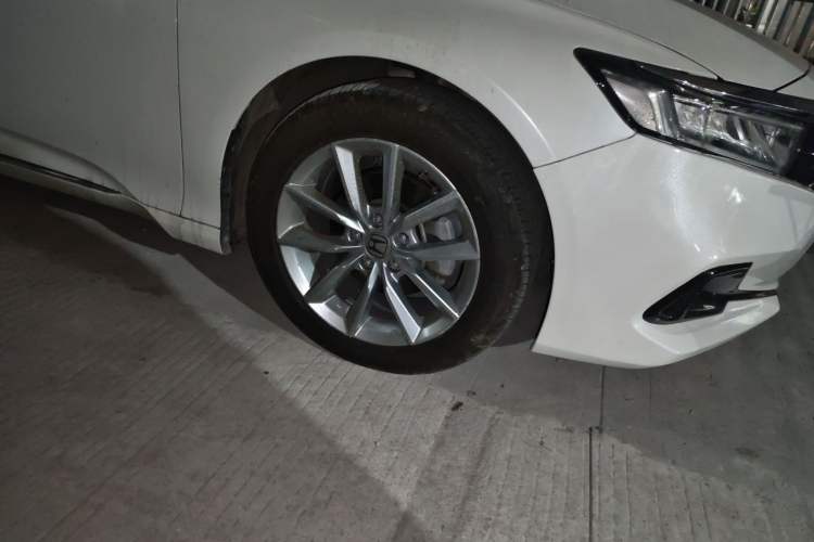 Used Honda Accord 2022 260TURBO Luxury Edition Right Front Wheel Hub