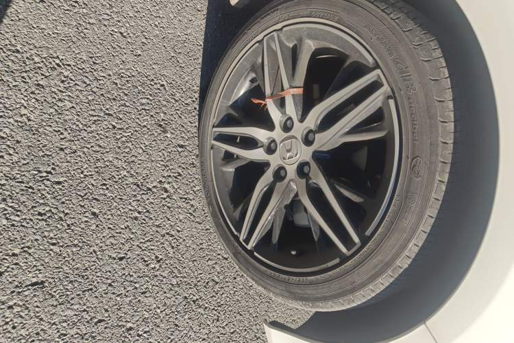Used Honda Accord 2022 260TURBO Phantom Night · Prestige Edition Right Front Wheel Hub
