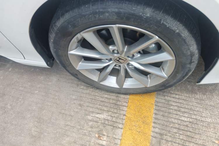 Used Honda Accord 2022 260TURBO Luxury Edition Right Front Wheel Hub