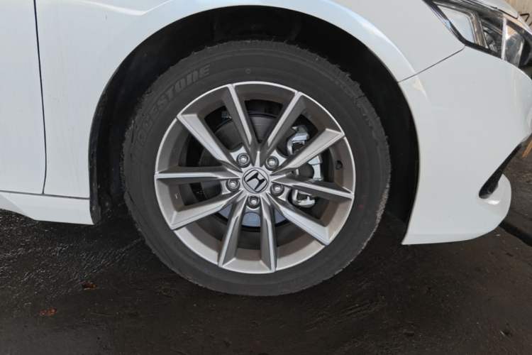 Used Honda Accord 2022 260TURBO Luxury Edition Right Front Wheel Hub