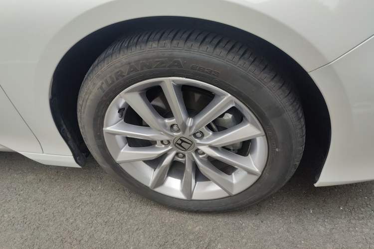 Used Honda Accord 2022 260TURBO Luxury Edition Right Front Wheel Hub