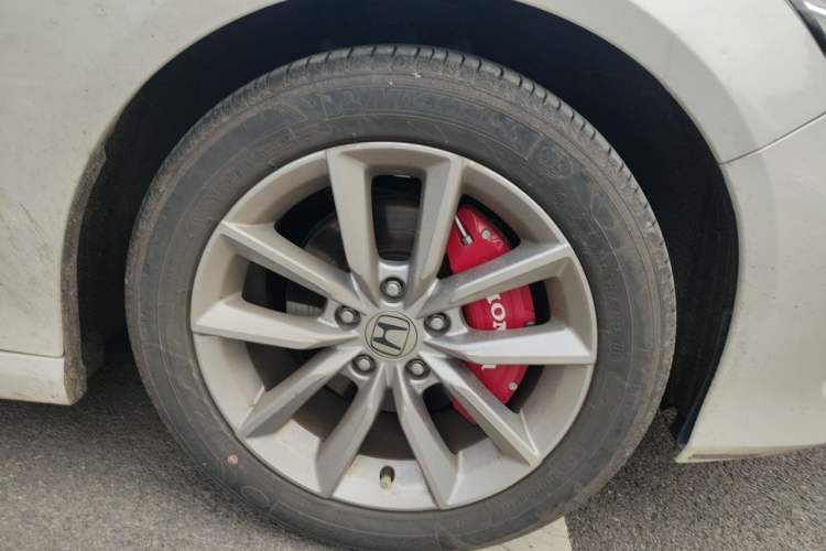 Used Honda Accord 2022 260TURBO Luxury Edition Right Front Wheel Hub