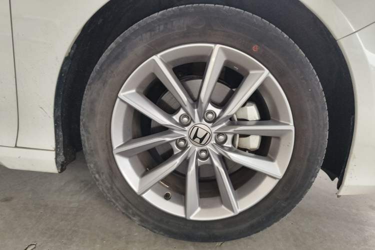 Used Honda Accord 2022 260TURBO Luxury Edition Right Front Wheel Hub