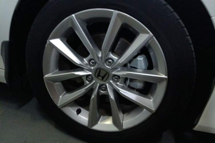 Used Honda Accord 2022 260TURBO Comfort Version Right Front Wheel Hub