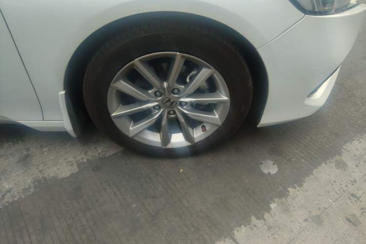 Used Honda Accord 2022 260TURBO Luxury Edition Right Front Wheel Hub