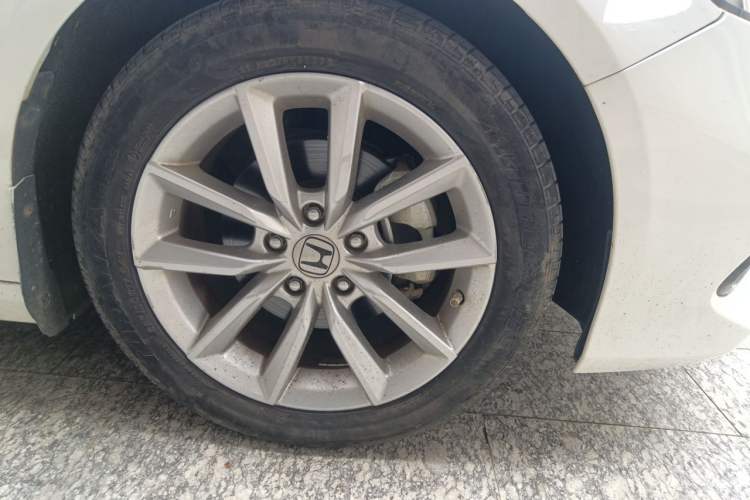 Used Honda Accord 2022 260TURBO Luxury Edition Right Front Wheel Hub