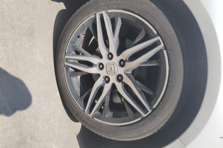Used Honda Accord 2022 260TURBO Phantom Night · Prestige Edition Right Front Wheel Hub
