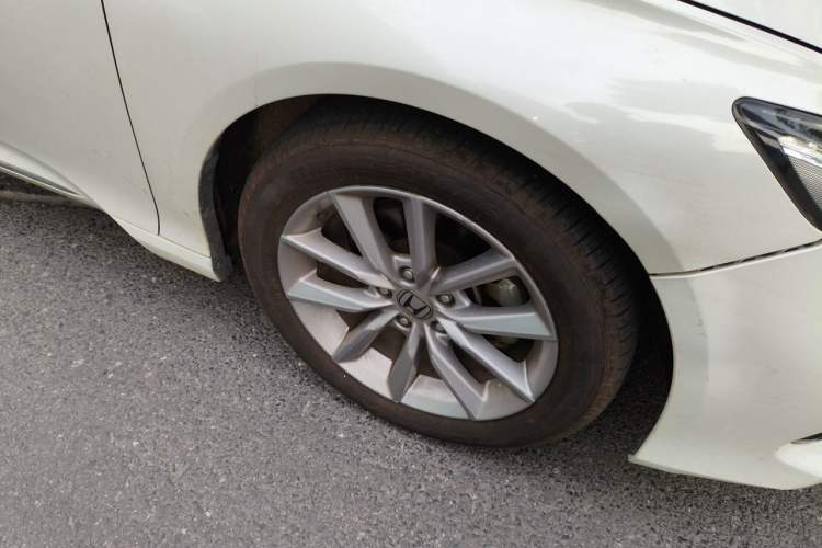 Used Honda Accord 2022 260TURBO Luxury Edition Right Front Wheel Hub