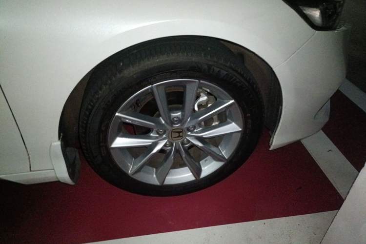 Used Honda Accord 2022 260TURBO Luxury Edition Right Front Wheel Hub
