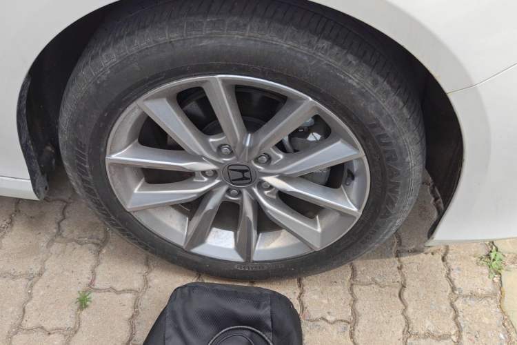 Used Honda Accord 2022 260TURBO Luxury Edition Right Front Wheel Hub