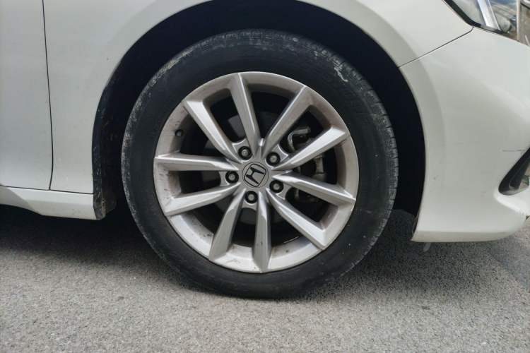 Used Honda Accord 2022 260TURBO Luxury Edition Right Front Wheel Hub
